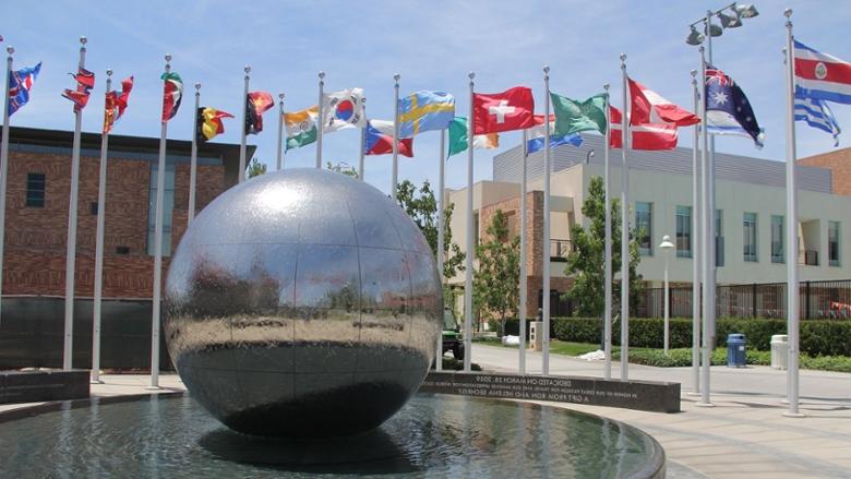 Global Citizen's Plaza at 澳门威尼斯人app下载大学